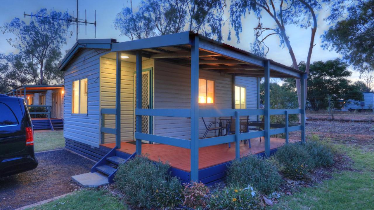 Cobar Caravan Park Buitenkant foto