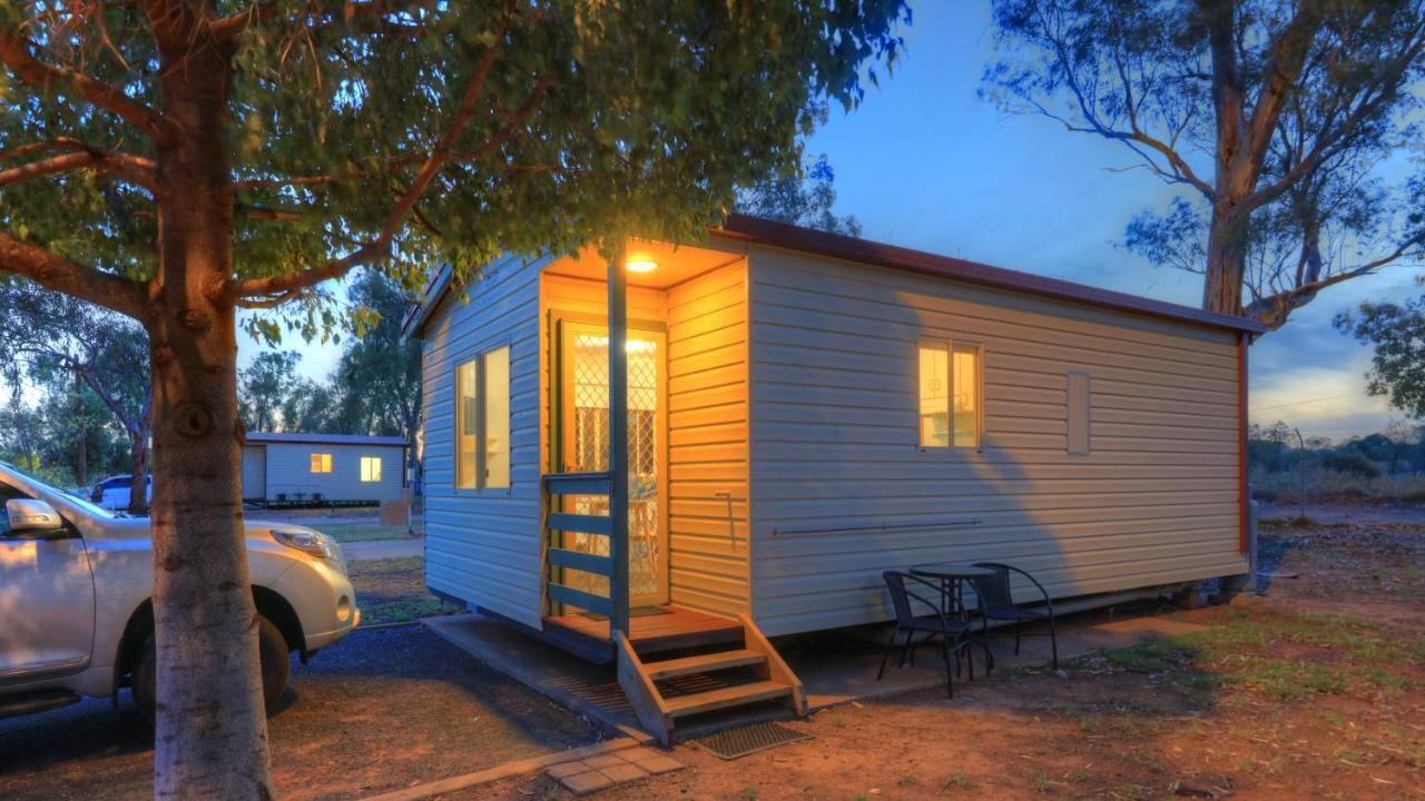 Cobar Caravan Park Buitenkant foto