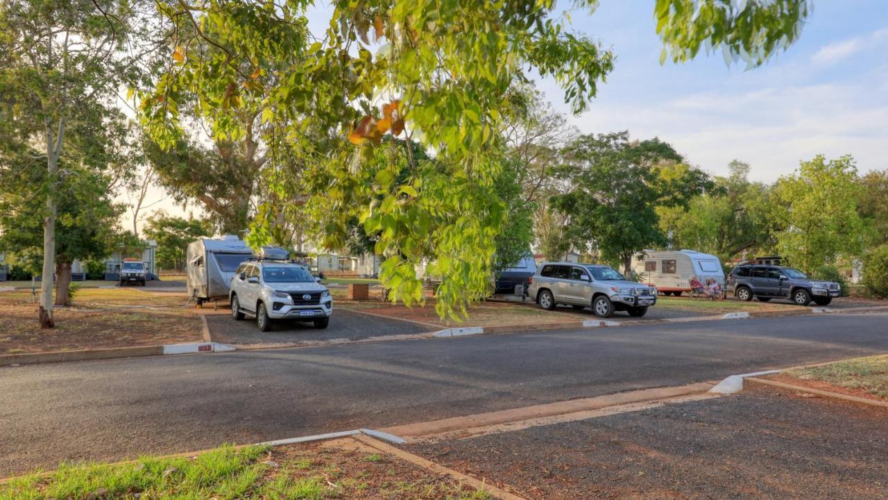 Cobar Caravan Park Buitenkant foto
