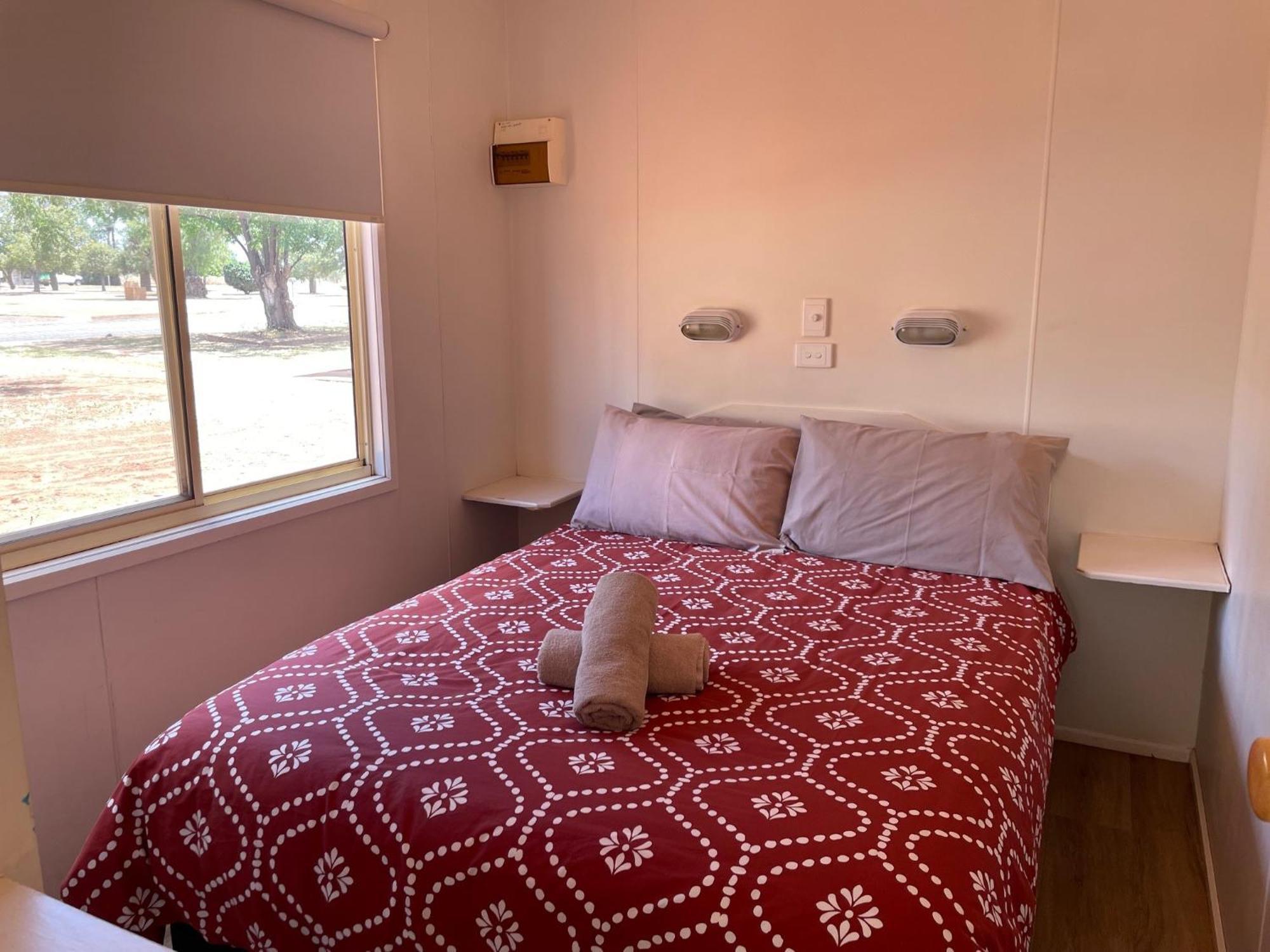 Cobar Caravan Park Buitenkant foto