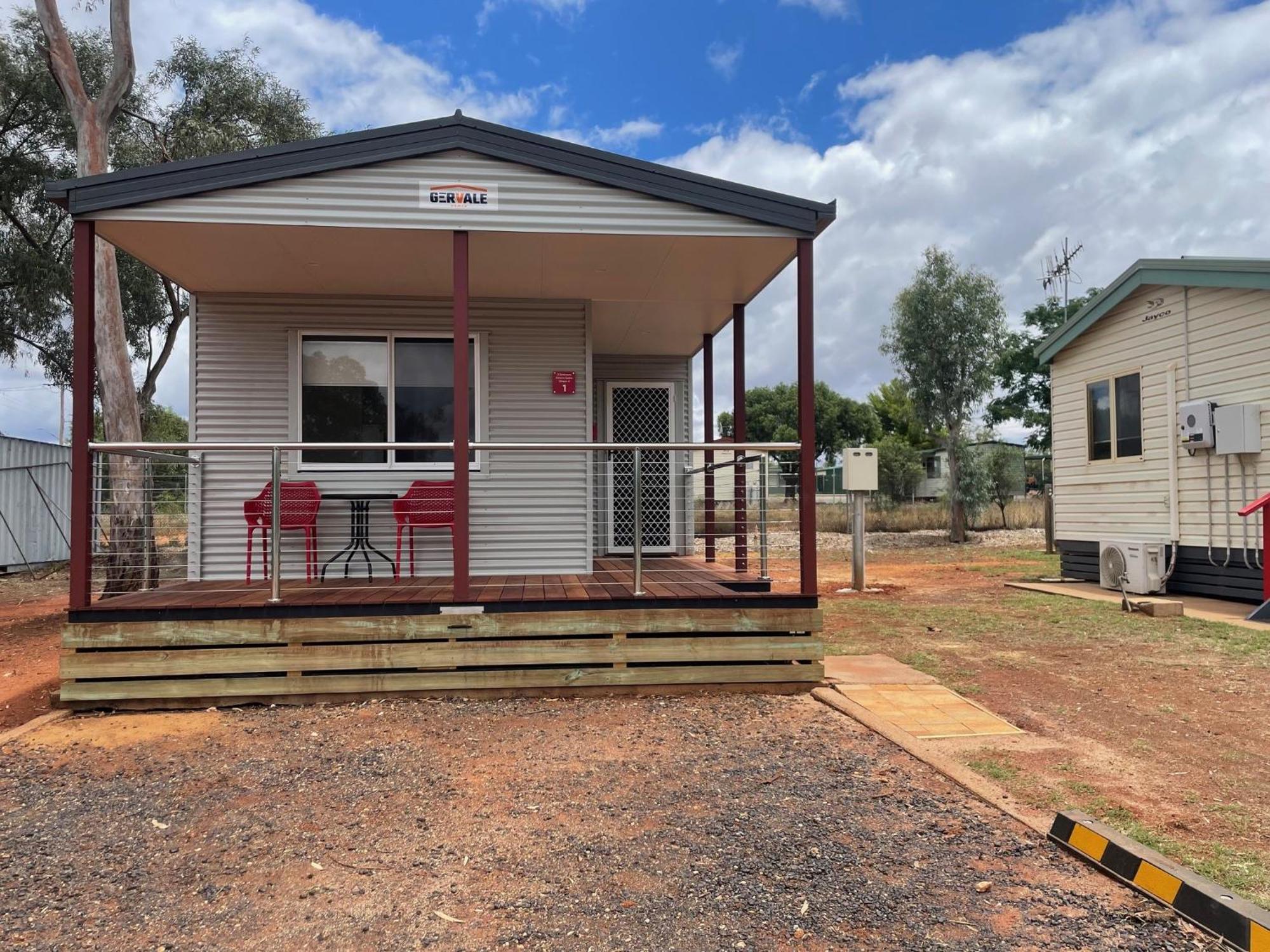 Cobar Caravan Park Buitenkant foto